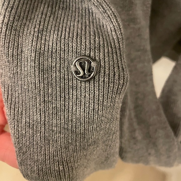 Lululemon sweater - Picture 6 of 6